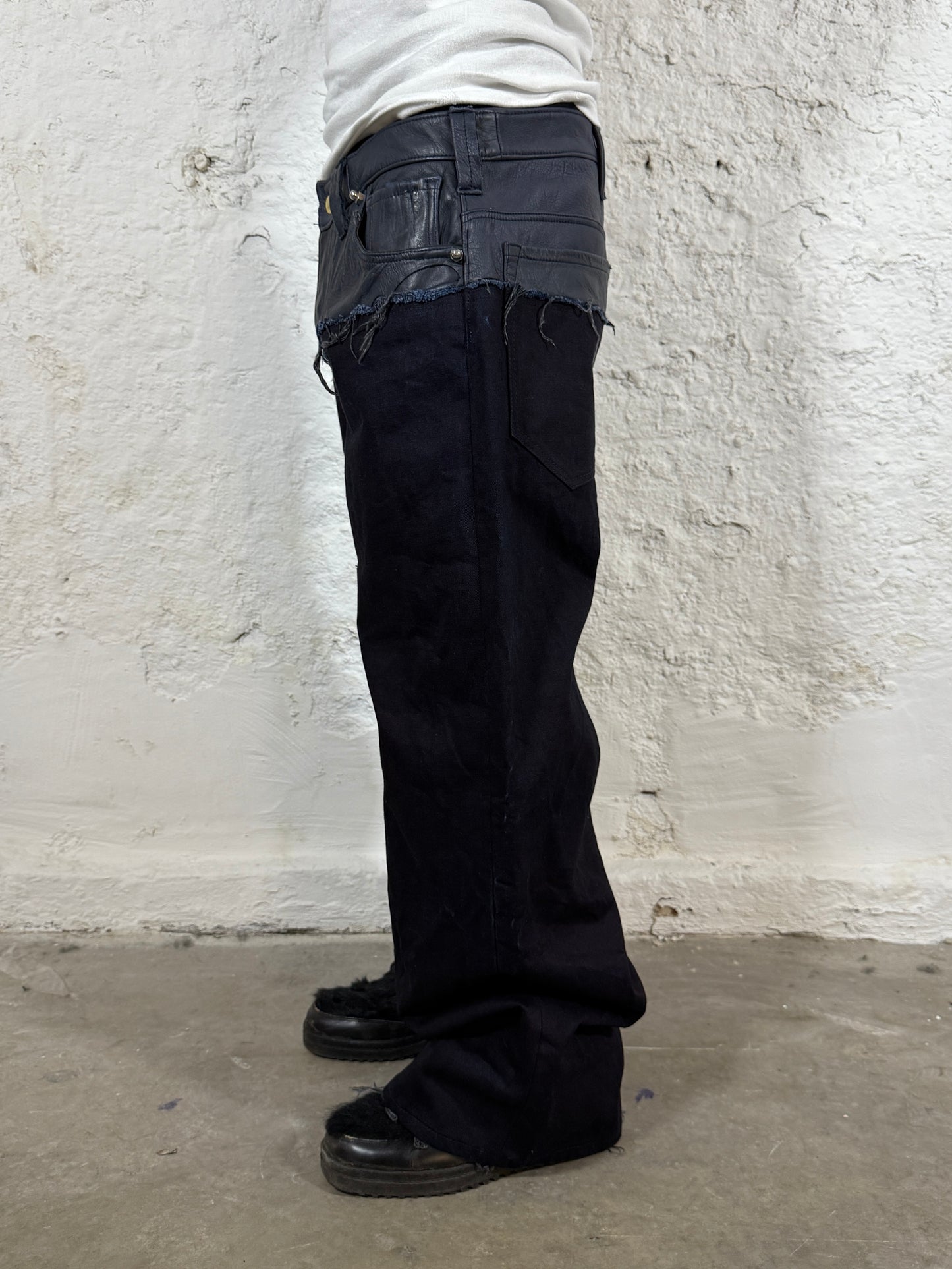 Leather dipped selvedge denim loose