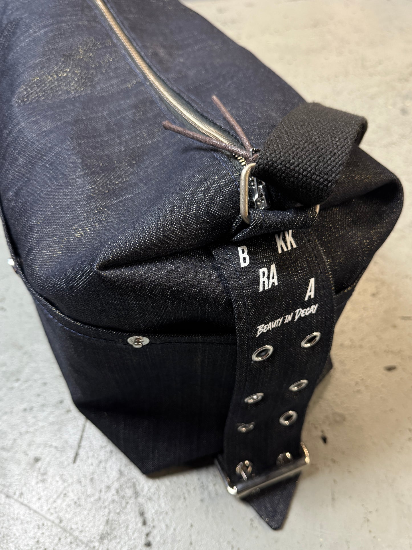 Core-tec adjustable bag