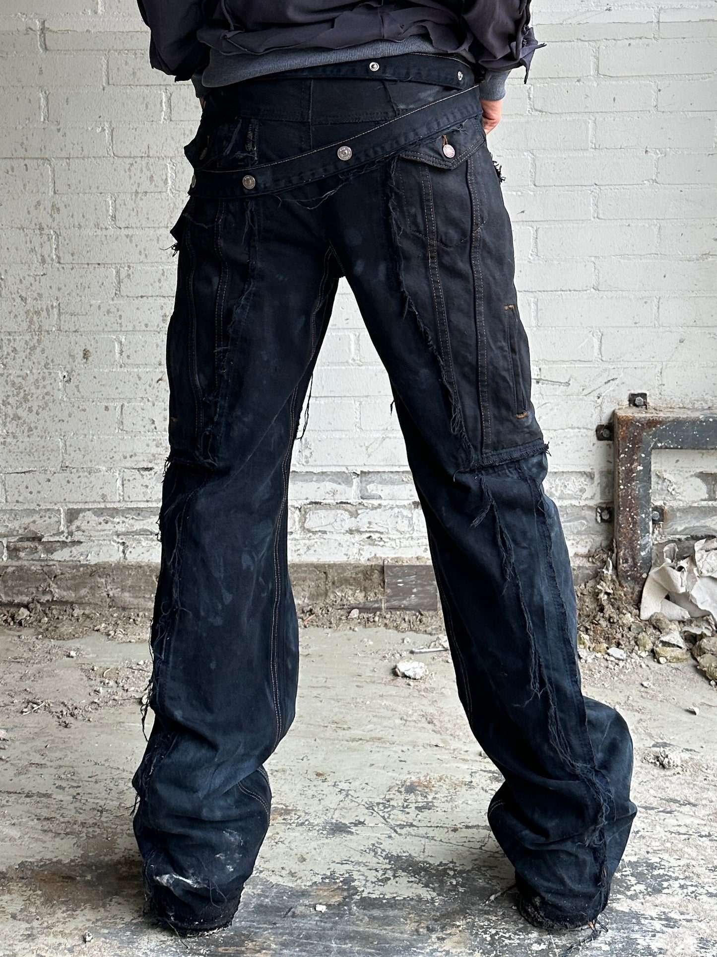 Wrapped waistband denim