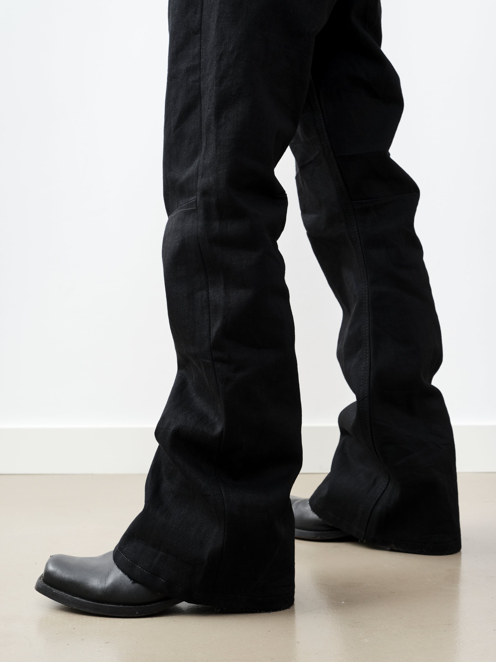 COBRA BLACK DENIM FLARED