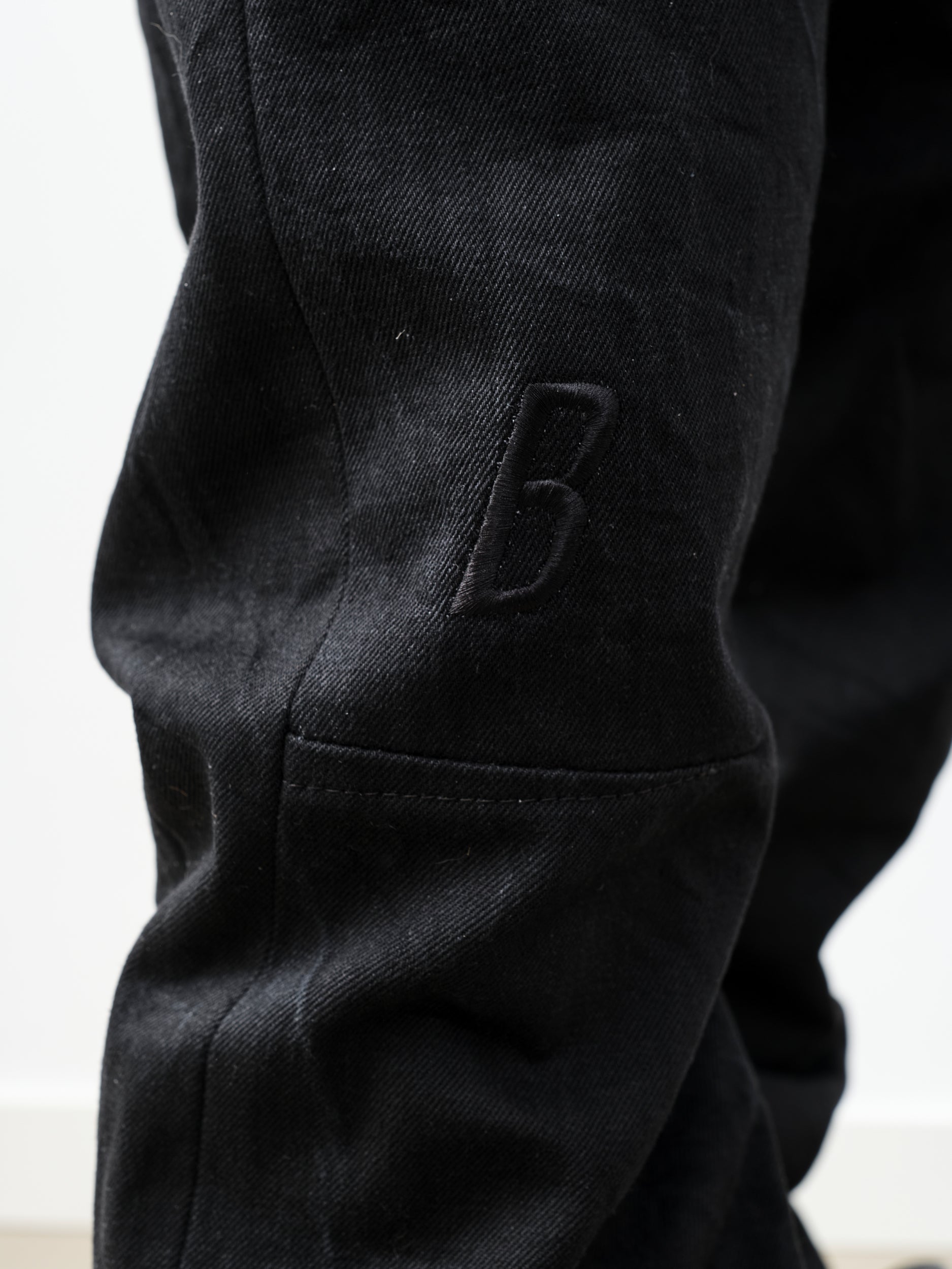 COBRA BLACK DENIM FLARED